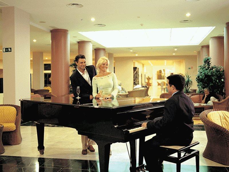 Costa Del Sol Princess Estepona Bagian luar foto