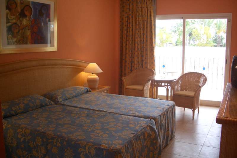 Costa Del Sol Princess Estepona Bagian luar foto